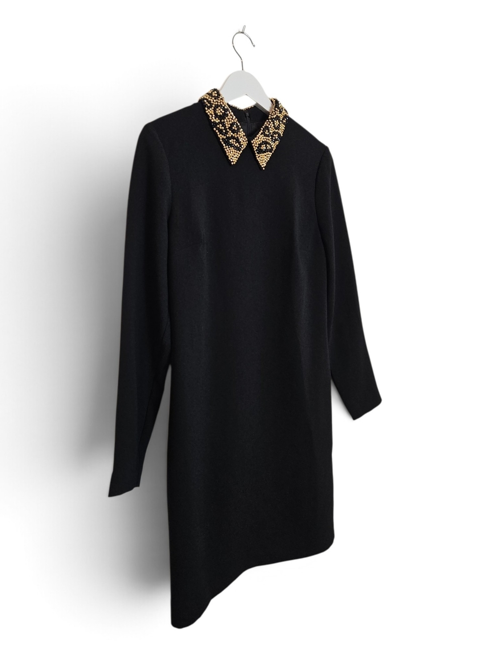 Trina Turk Size 2 Rhinestone Beaded Collar Long Sleeve Crepe Shift LBD Black